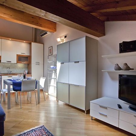 La Colombina Apartment Verona Phòng bức ảnh