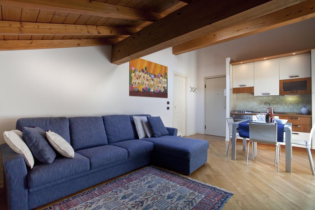 La Colombina Apartment Verona Phòng bức ảnh